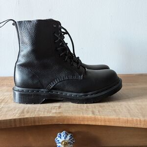 Dr. Martens Women's Pascal 1460 Boots - Black